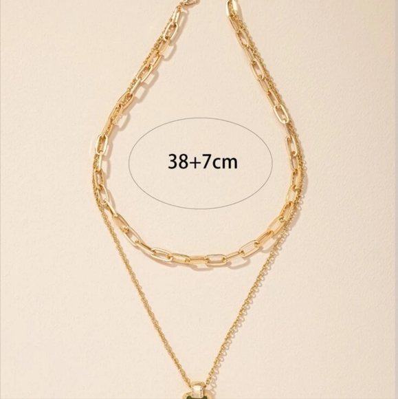 💚💚NEW💚💚GORGEOUS!! Layered Double Chain Necklace in GOLD 💚💚 - Picture 3 of 14